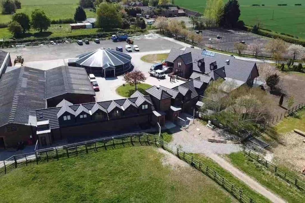 Appaloosa Suite With Amazing Views Of Stud Farm. Driffield Экстерьер фото