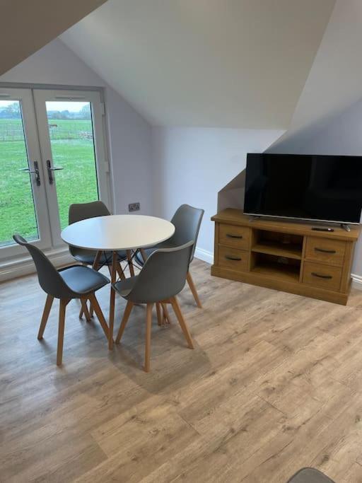 Appaloosa Suite With Amazing Views Of Stud Farm. Driffield Экстерьер фото