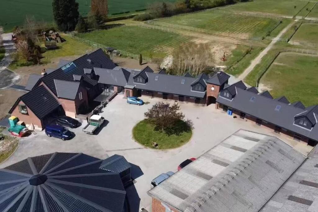 Appaloosa Suite With Amazing Views Of Stud Farm. Driffield Экстерьер фото